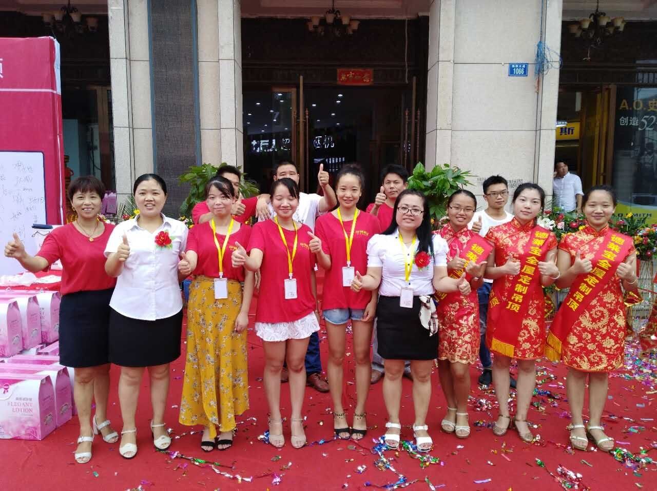 熱烈祝賀德萊寶江西高安店開業(yè)活動圓滿成功！